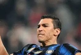 热刺球迷穿,队服挑衅遭,殴打,杏彩娱乐官方入口,杏彩娱乐入口,杏彩娱乐共享联赛,杏彩娱乐官方网站